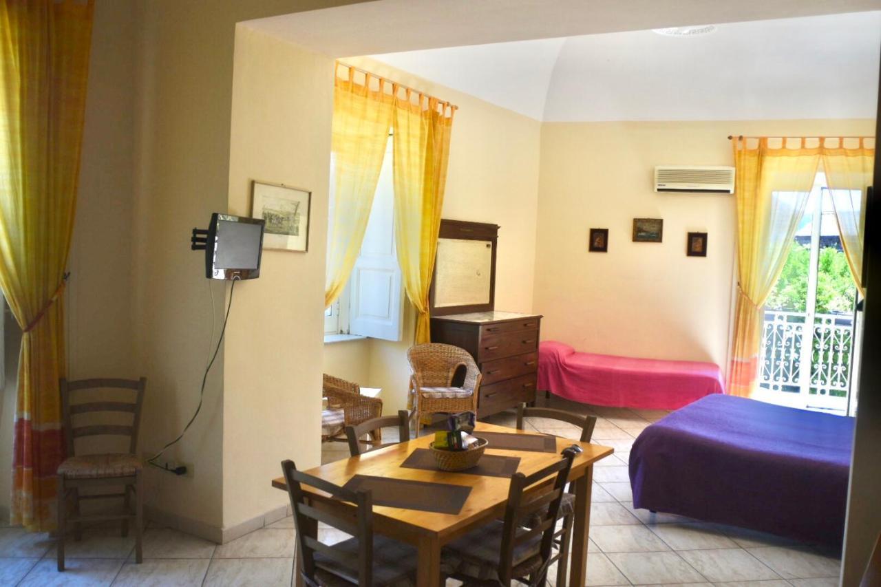 Villino Castellano Apartments Meta Dış mekan fotoğraf