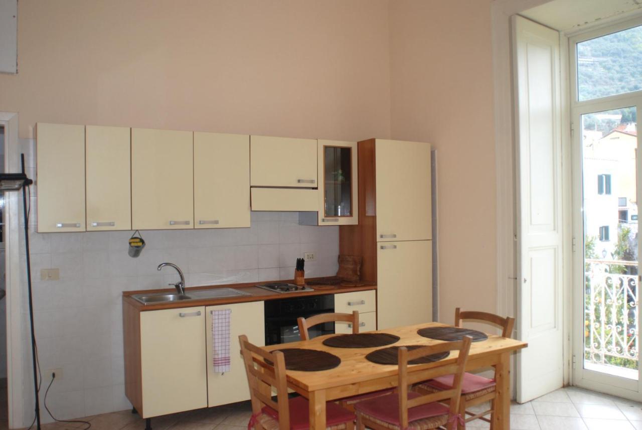 Villino Castellano Apartments Meta Dış mekan fotoğraf