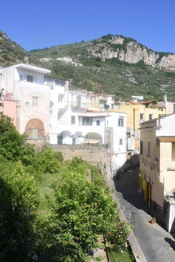 Villino Castellano Apartments Meta Dış mekan fotoğraf