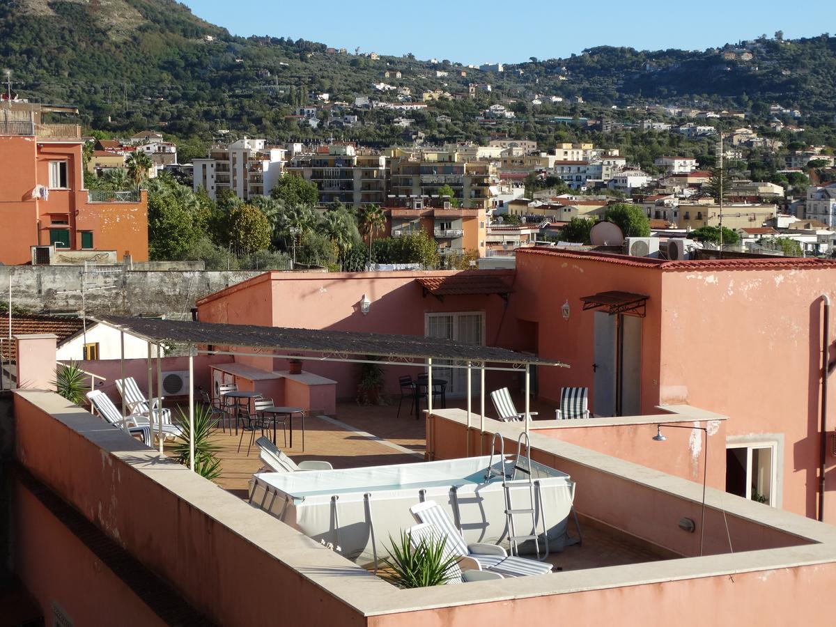 Villino Castellano Apartments Meta Dış mekan fotoğraf